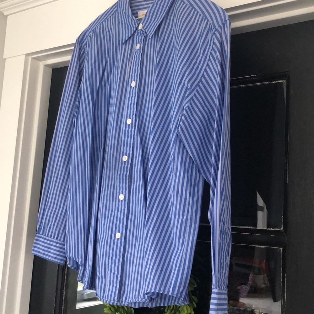 Talbots Blouse 💙 - Picture 2 of 4